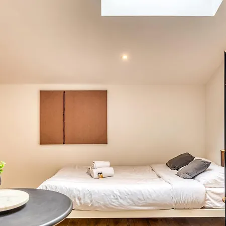 Le Factory - Contemporain - Proche Metro B Apartment